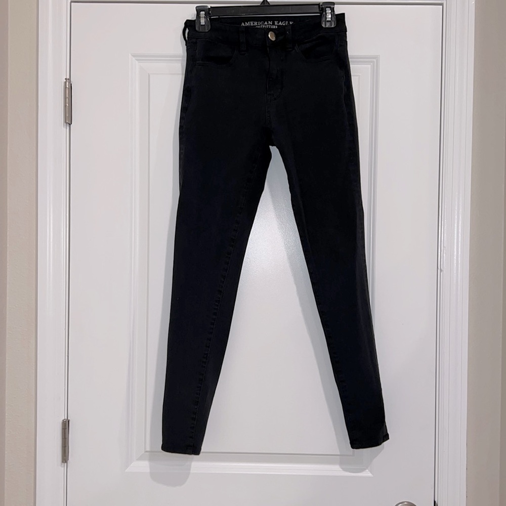 American Eagle Outfitters hi-rise jegging | size: 2 | color: black